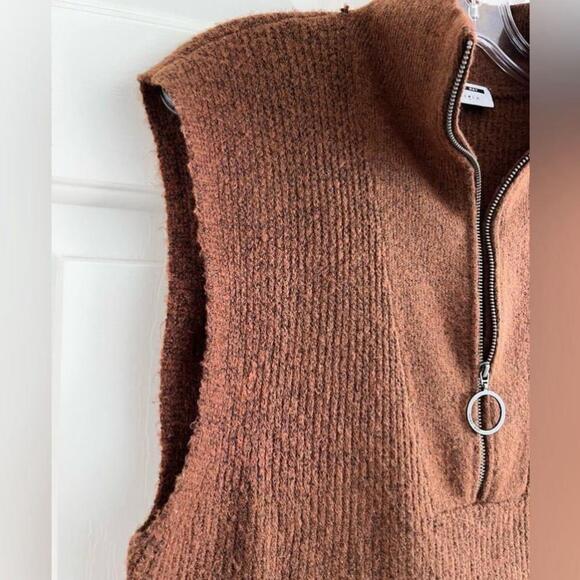 🚓 NWOT Noisy May New Alice Knit Quarter Zip Sweater Vest M Brown - Picture 8 of 12